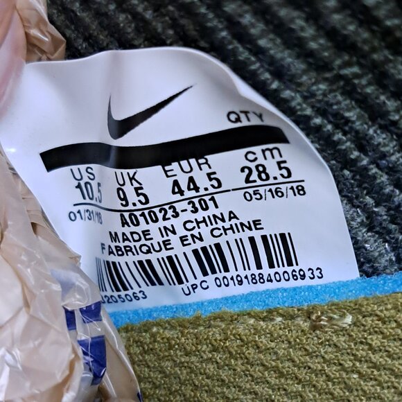 Nike Air Max 270 Flyknit Men 10.5 Olive Green Orange Men's Athletic Sneakers - Picture 7 of 14